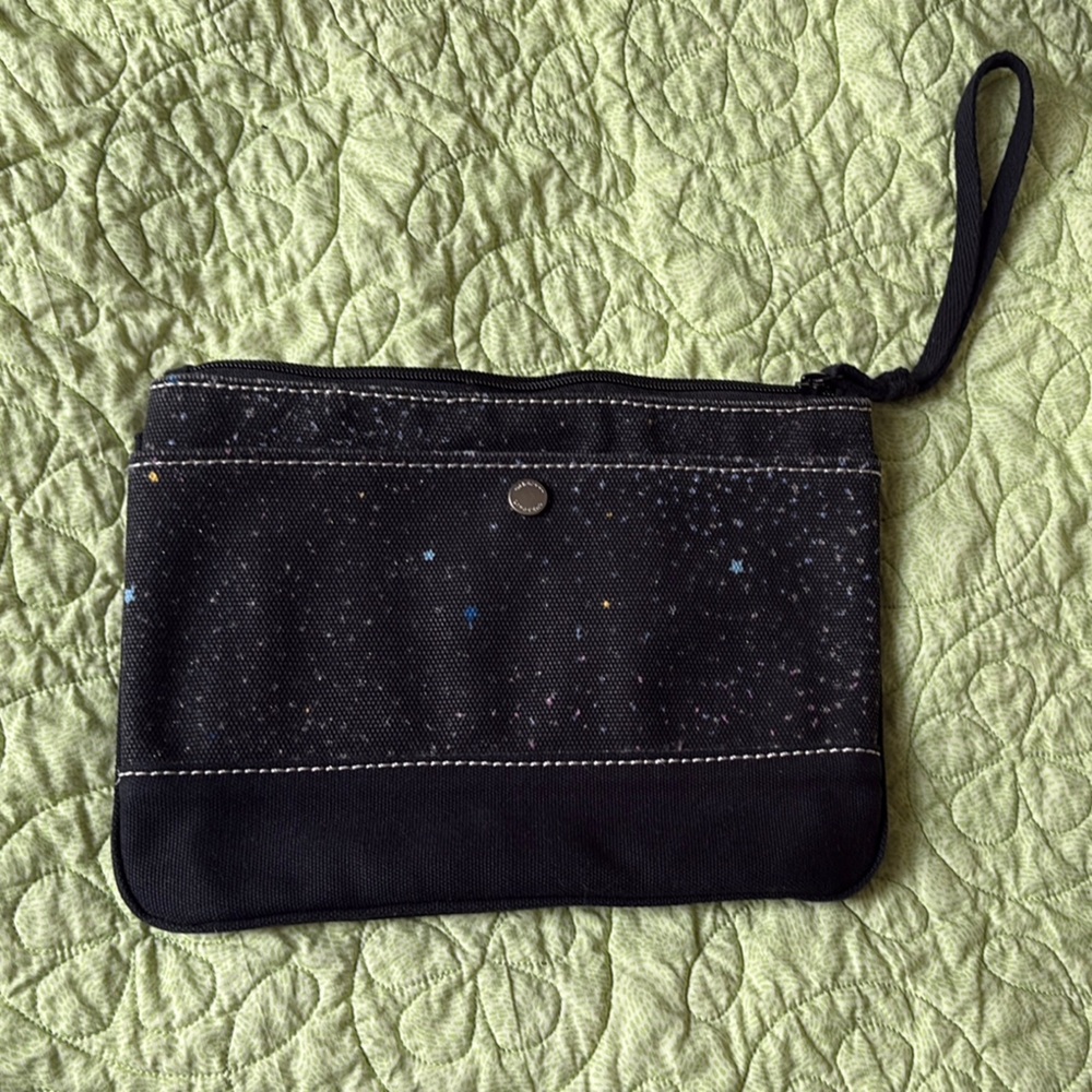 Black Starry Wristlet Pouch